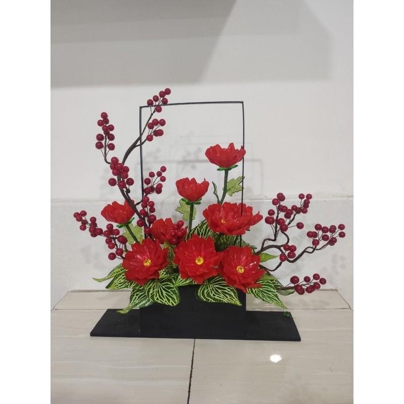 Hoa mẫu đơn cao 45cm ngang 40cm