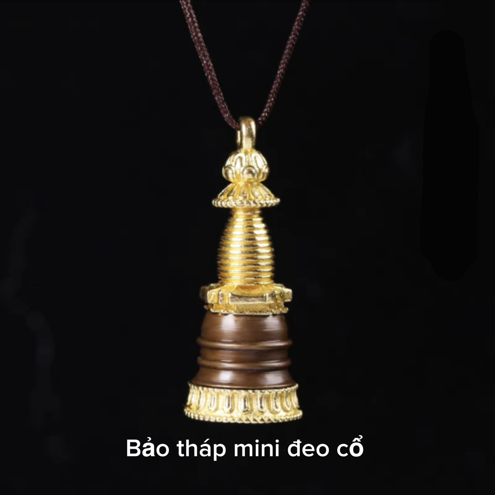 Bảo tháp mini đeo cổ