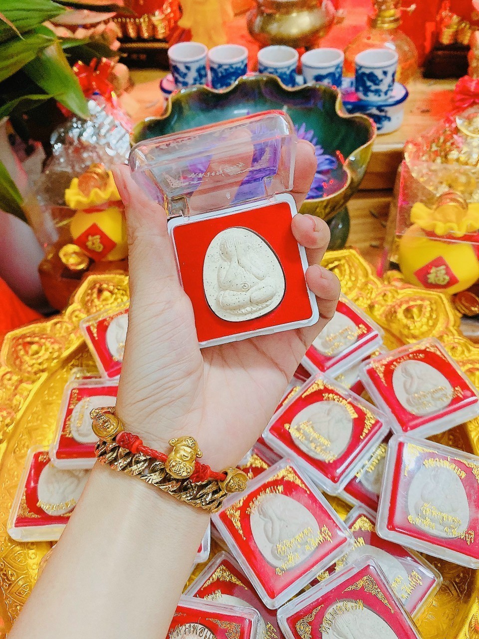 Phật Bịt Mặt