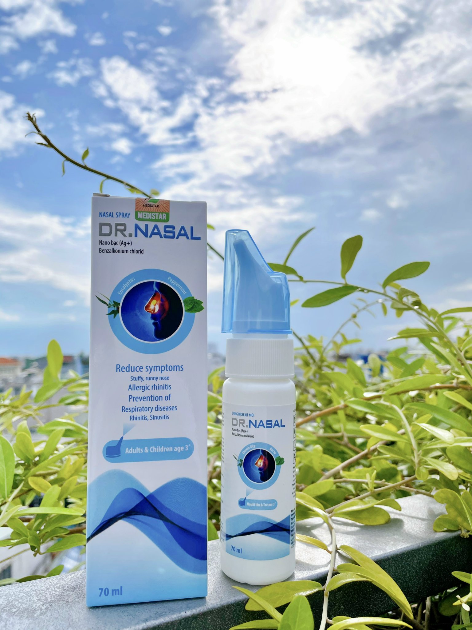 Dung dịch xịt mũi kháng khuẩn Dr. Nasal (xanh) Nano bạc