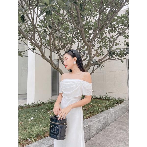 Sandra Dress | Đầm trễ vai xếp ly phối ngọc Story.clothes thời trang nữ