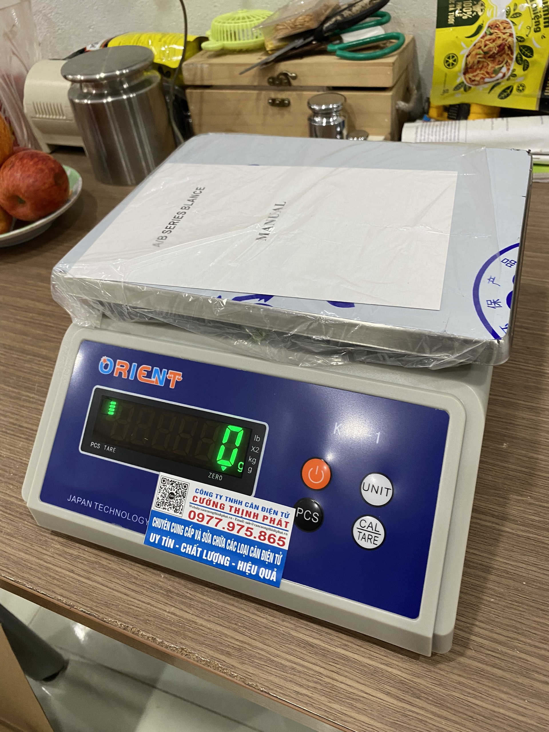 Cân Điện Tử KIP-1 CÂN CHỐNG NƯỚC 2 MẶT SỐ