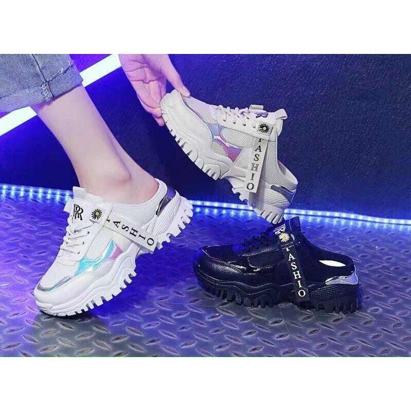 Sục Nữ ThểThao FASHON HOA CÚC Hót Trend 2021 Độn đế 5cm