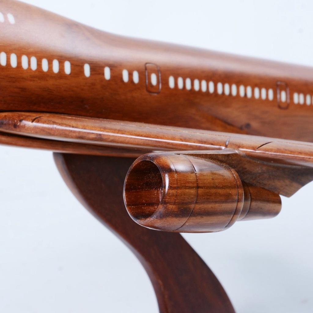 Máy bay mô hình, mô hình máy bay BOEING 747 hàng chất lượng cao, handmade 100% từ gỗ tự nhiên kích thước 46x51x25 cm