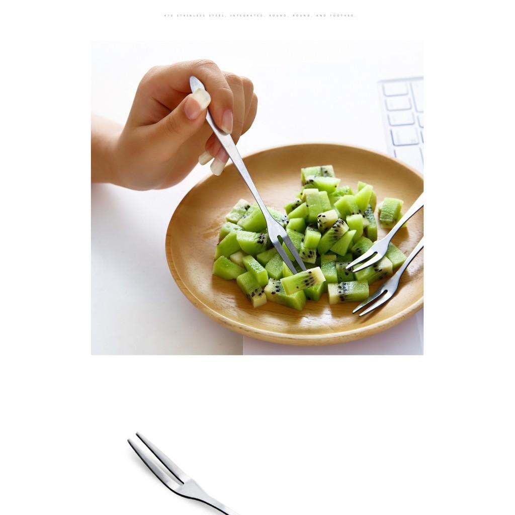 Nĩa xiên hoa quả, đồ ăn bằng inox loại 2 RĂNG dài 14cm R0220