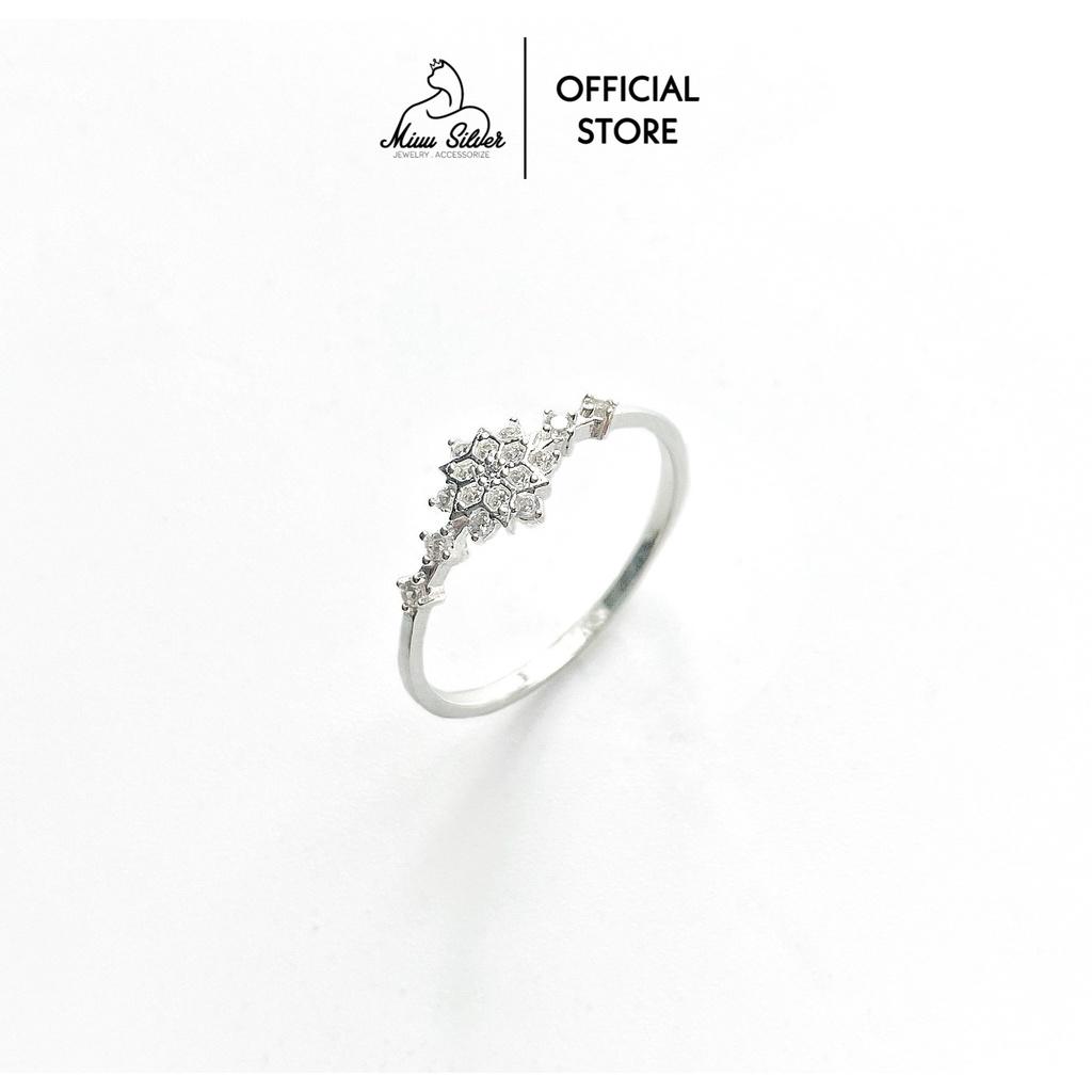 Nhẫn bạc nữ Miuu Silver, nhẫn nữ bông hoa tuyết đính đá Snow Flakes Ring