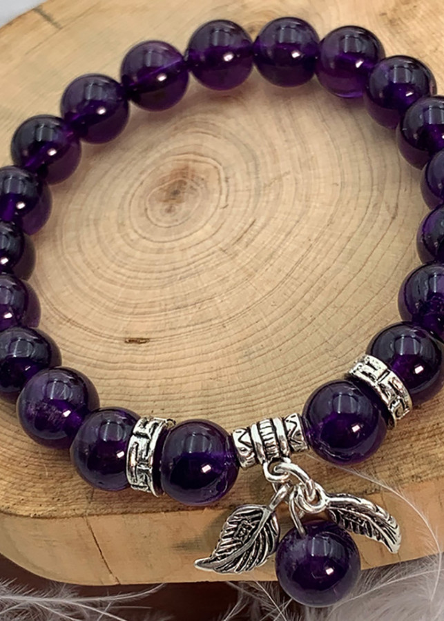 Vòng Đá Thạch Anh Tím 8 Ly Charm Lá Bạc Thái