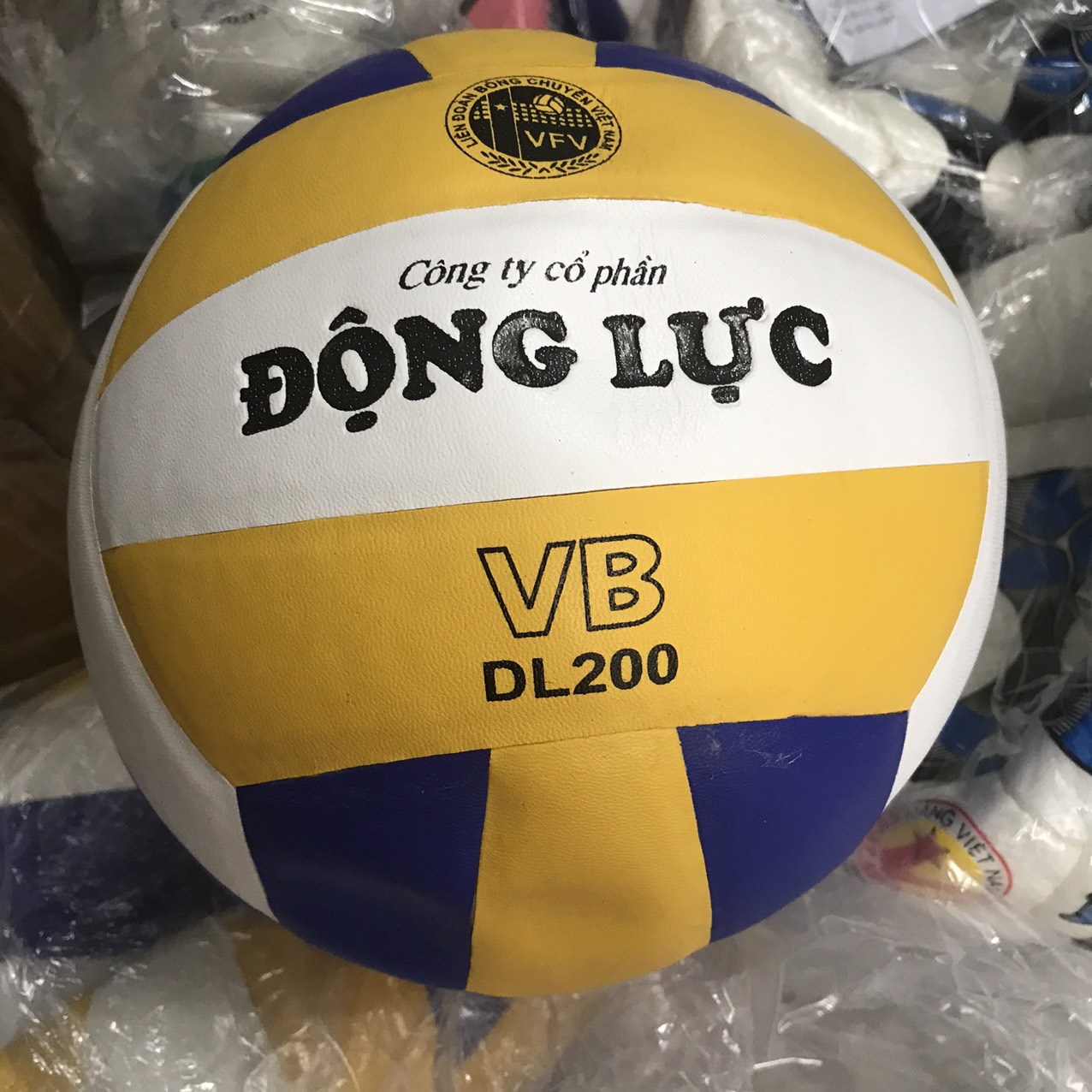 Quả bóng chuyền Động Lực DL200 - Size 5