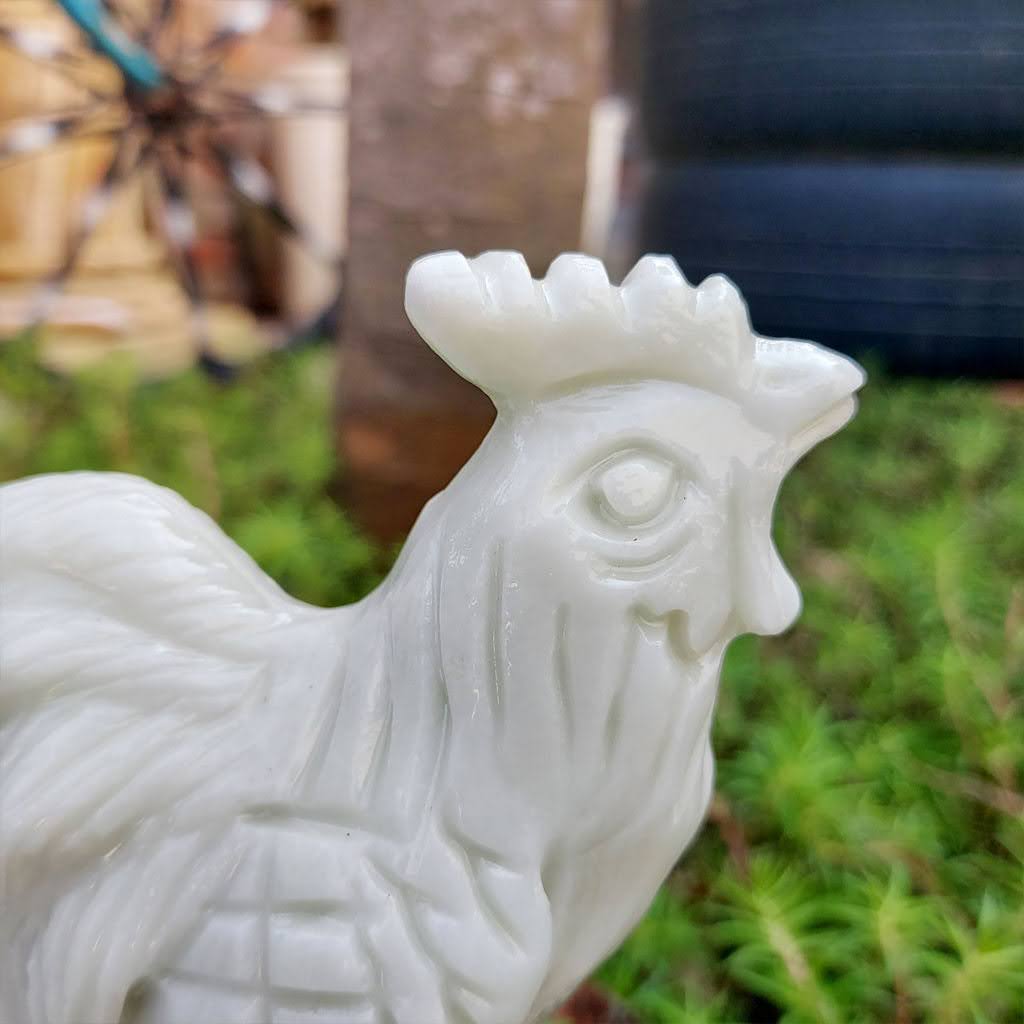 Tượng gà đá tuổi Dậu phong thủy 12 con giáp đá trắng xanh 12 cm - đá Non Nước