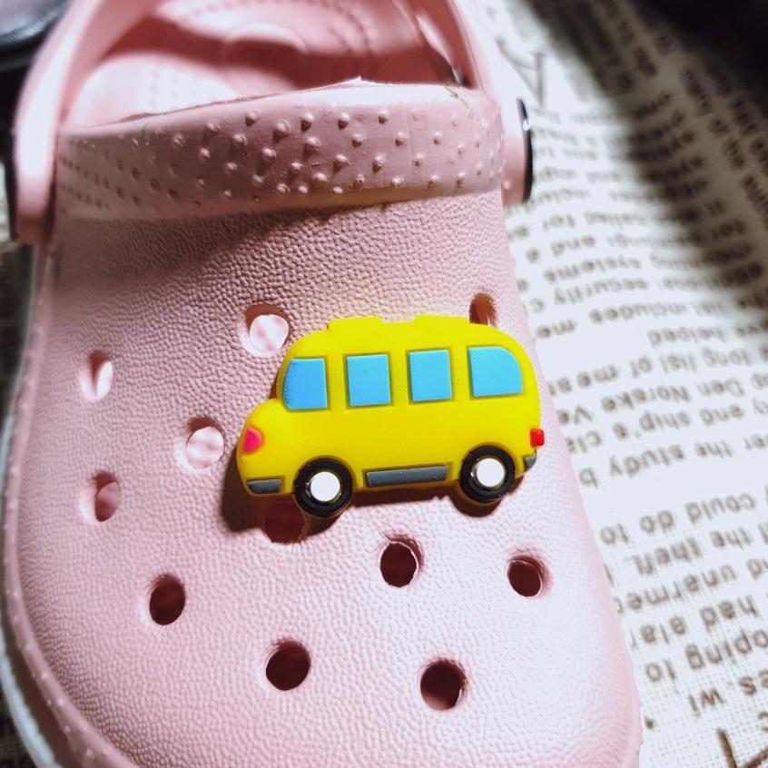 Jibbitz Sticker trang trí dép Cros hình phương tiện Độc Đáo