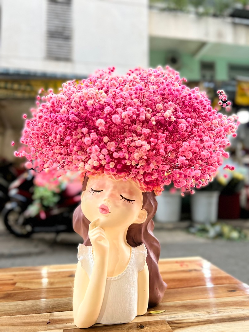 Bình hoa cô gái - Cô gái cắm hoa - Lọ hoa cô gái trang trí siêu xinh