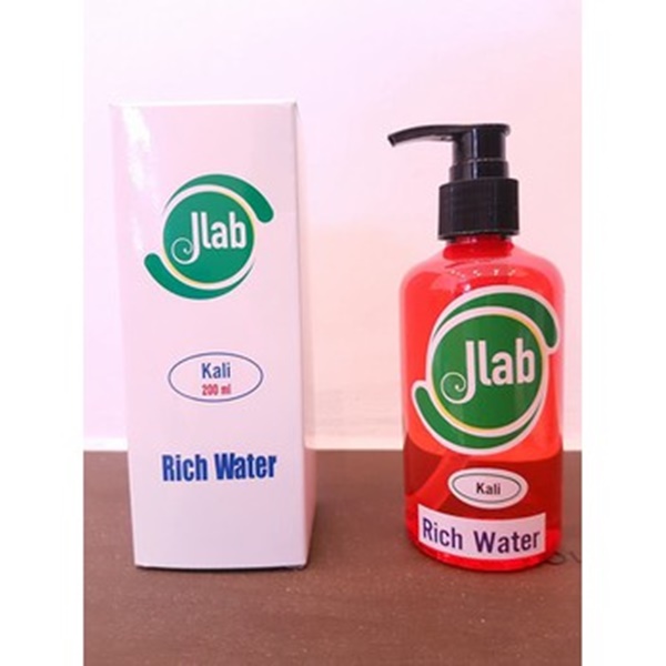 Lọ phân nước bổ sung kali rich water cho hồ cá thủy sinh