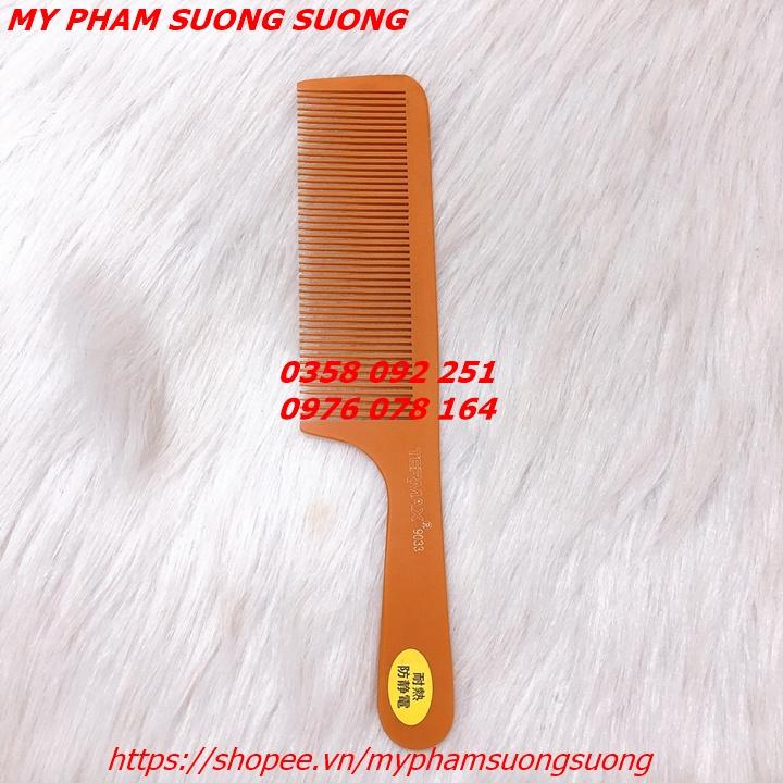 Lược Cắt Tóc Nam Bản To Termax 9033 Có Tay Cầm Barber Comb