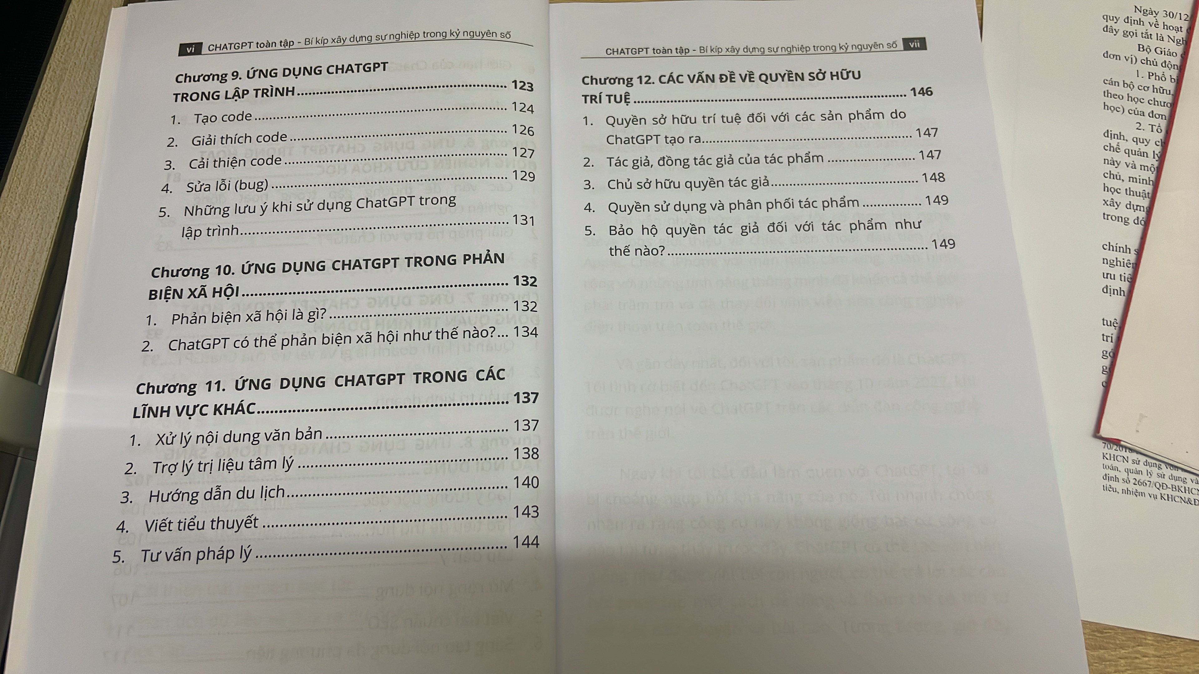 Sách “ChatGPT toàn tập – Bí kíp xây dựng sự nghiệp trong kỷ nguyên số” – NXB Đại học Quốc gia TP.HCM