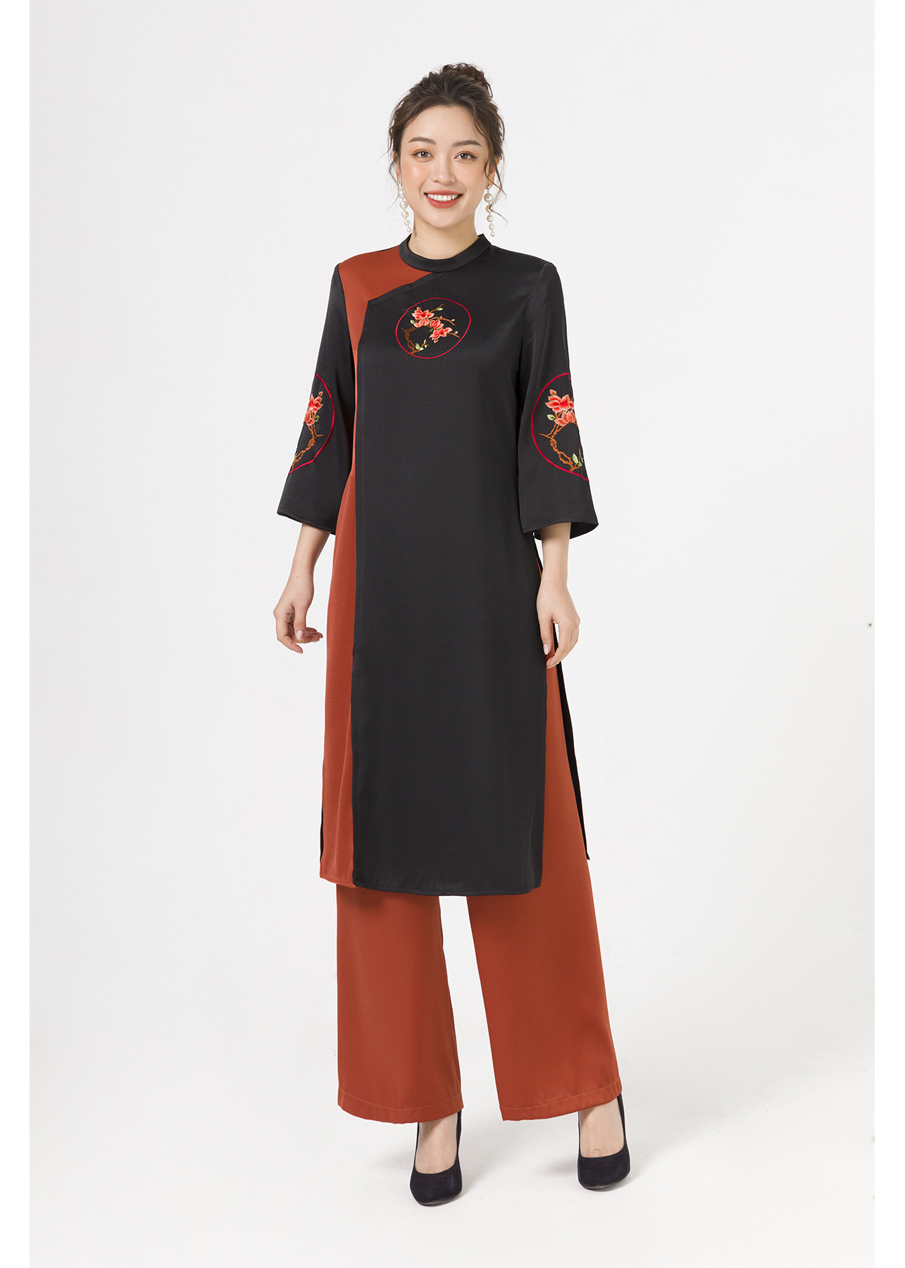 Áo dài cách tân thêu GBQ024 LAMER L61A19Q054