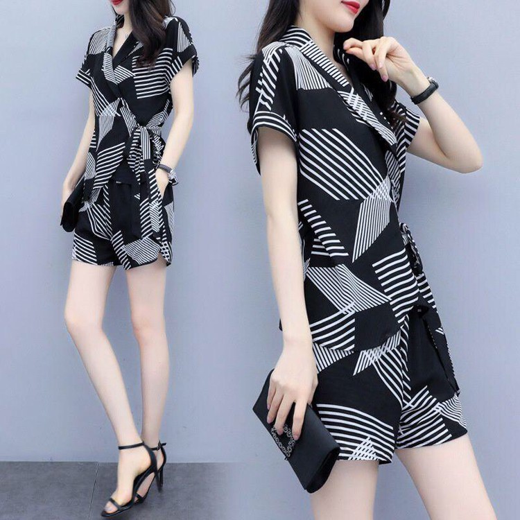 Set đồ bộ họa tiết lập thể - Chất liệu : Lụa -  Màu sắc : Họa tiết - Hàng nhập cao cấp