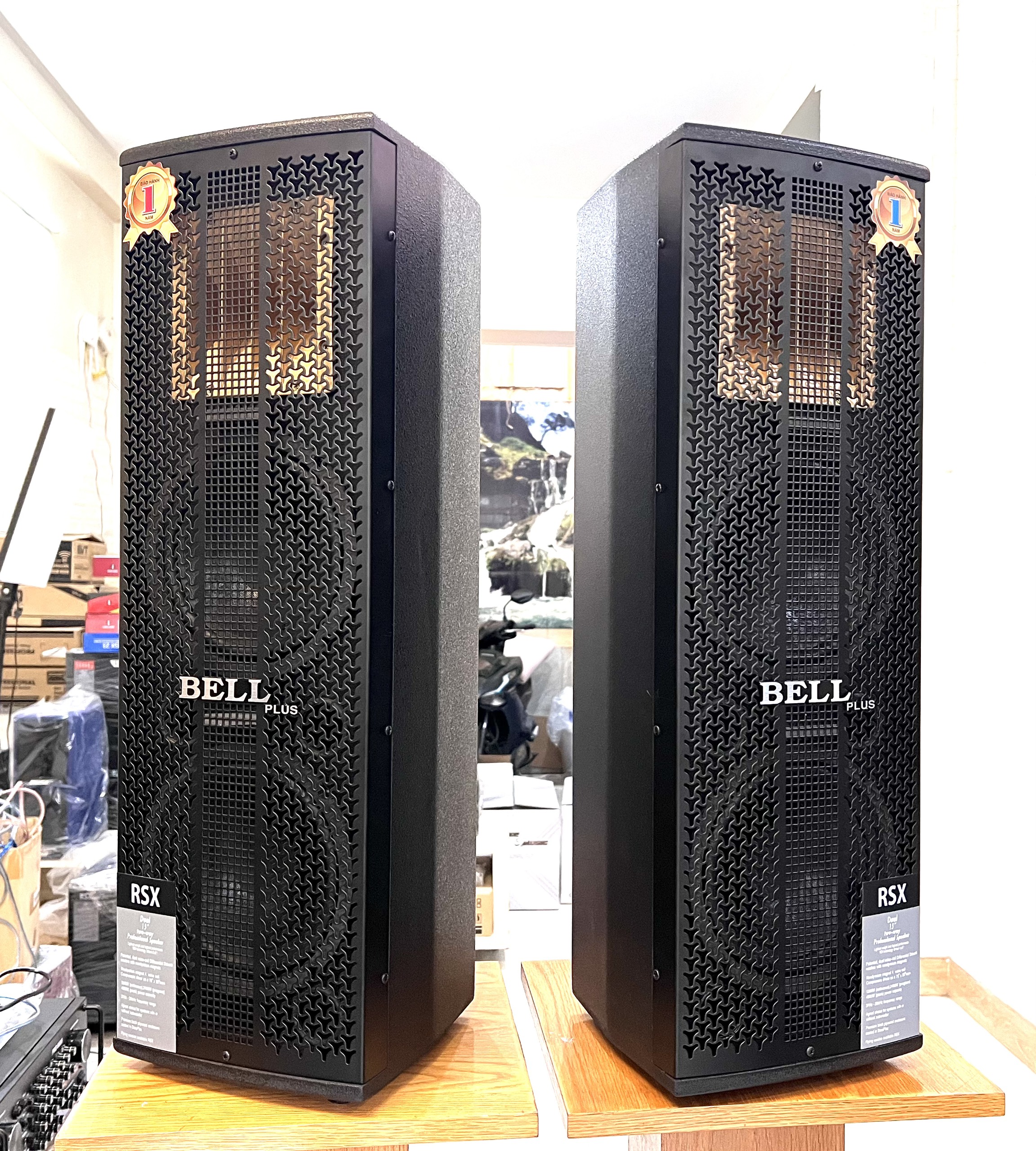 Loa đứng Full đôi 20 thùng sơn cao cấp 2 bass đôi 20 và 1 chép kèn chuyên karaoke và nghe nhạc BellPlus (hàng chính hãng)