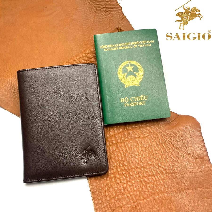 Ví Đựng Passport Hộ Chiếu Nam Nữ, Da Bò NAPA Láng Mịn Cao Cấp, Thiết Kế Hiện Đại - Mỏng Nhẹ - Đa Năng, Đựng Được Nhiều Loại Hộ Chiếu, Nhiều Ngăn Thẻ ATM, Đựng Tiền, Vé Máy Bay, Tiện Dụng Khi Đi Du Lịch, Công Tác - Hàng Chính Hãng SAIGIO