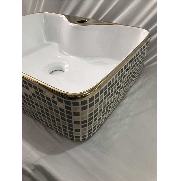 Lavabo gốm sứ mạ vàng caro