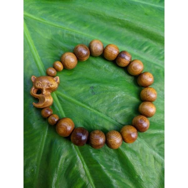 Vòng lắc tay nữ gỗ thơm hạt 8ly 10ly mix charm hồ ly bách màu tự nhiên