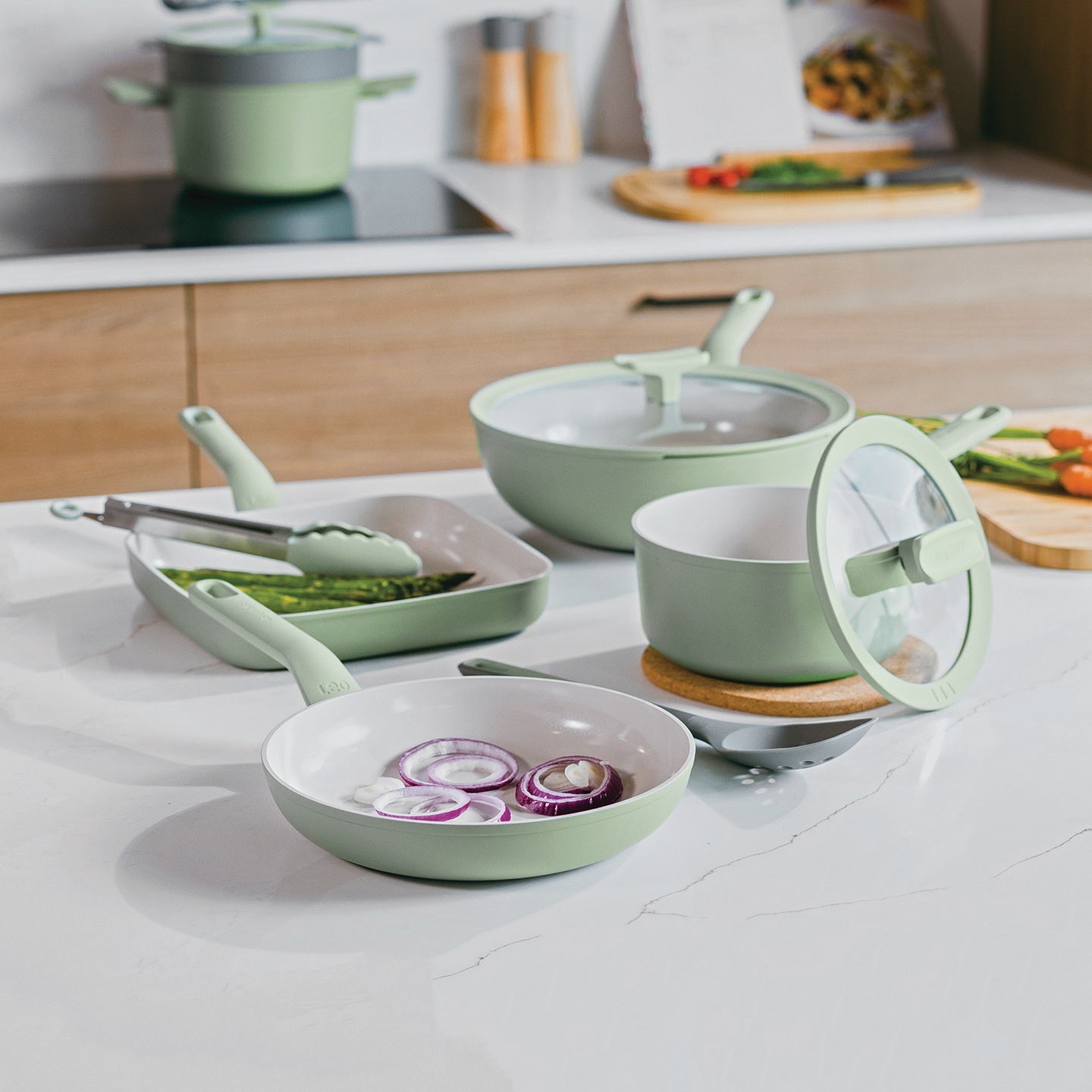 Quánh Berghoff Balance 18cm nắp kính. Hàng chính hãng. Bảo hành 24 tháng.