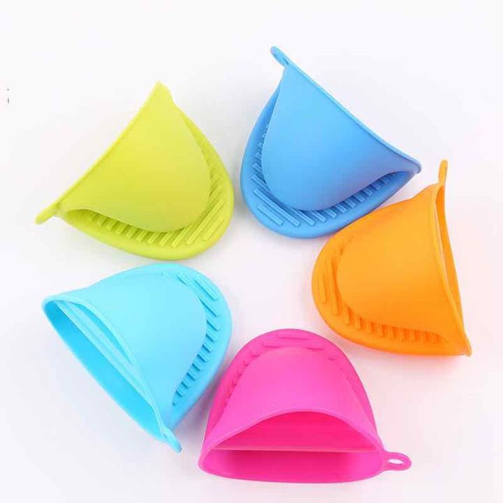 Set 2 miếng nhấc nồi Lót tay nhấc nồi cao silicon cách nhiệt chịu nóng nhiều màu