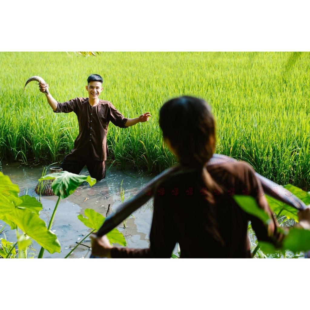 Bộ bà ba nâu nữ truyền thống vải lụa - Bộ nâu lụa nữ