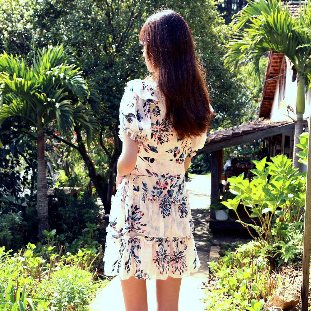 Váy hoa thiết kế cao cấp Wannabe, đầm voan DC002 hai tầng cổ tròn nhún bèo dễ thương