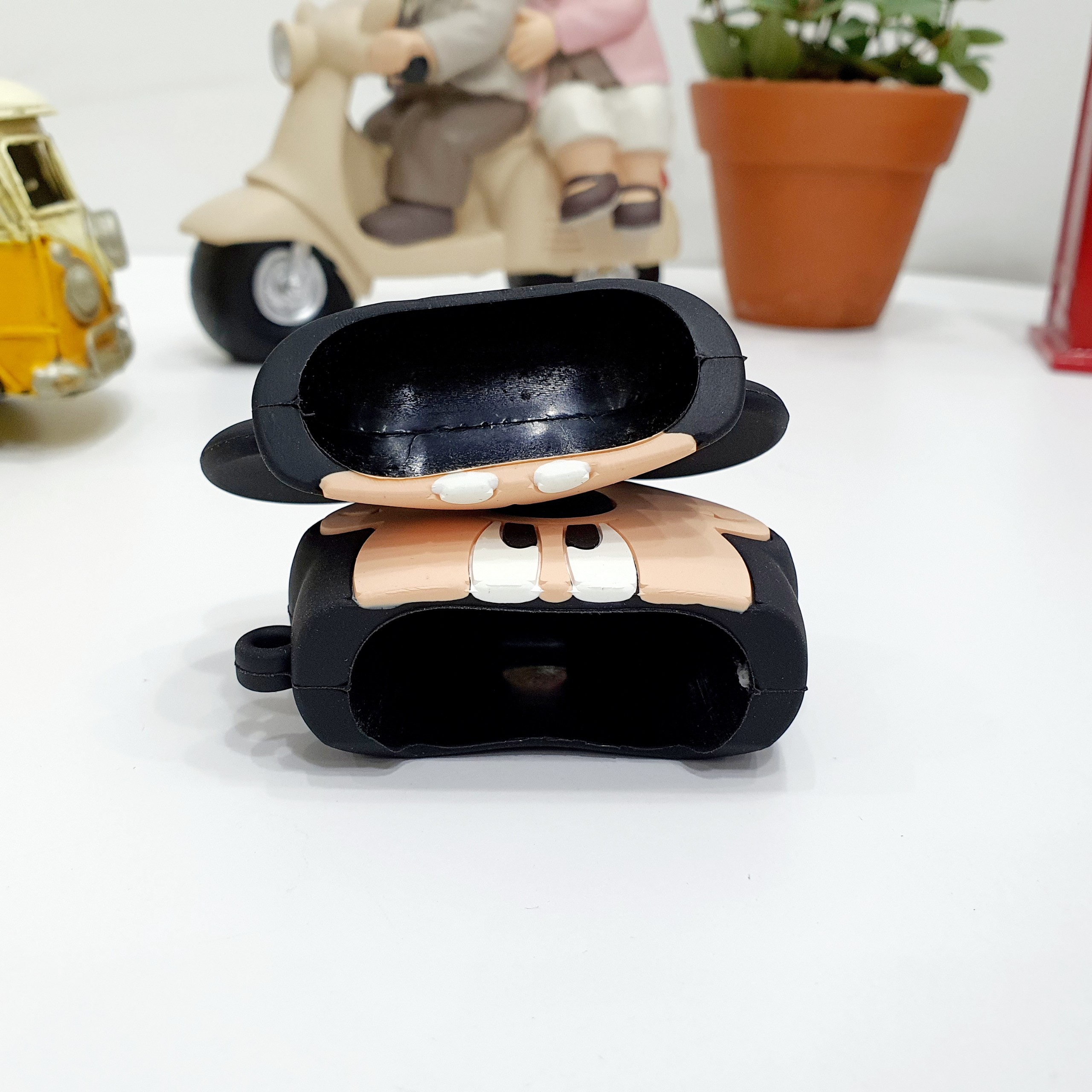 Case Ốp Silicon Bảo Vệ Cho Apple AirPods / AirPods 2 - Chuột Mickey