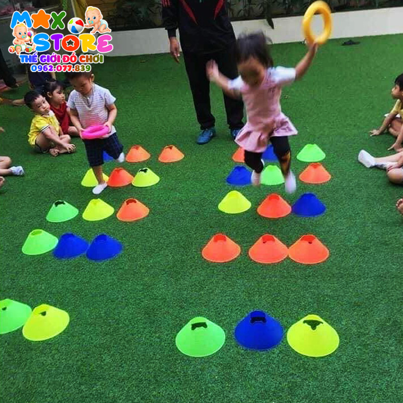 Set Chóp lùn chóp nấm cho trẻ vận động bật nhảy đường kính lớn - Màu Ngẫu Nhiên