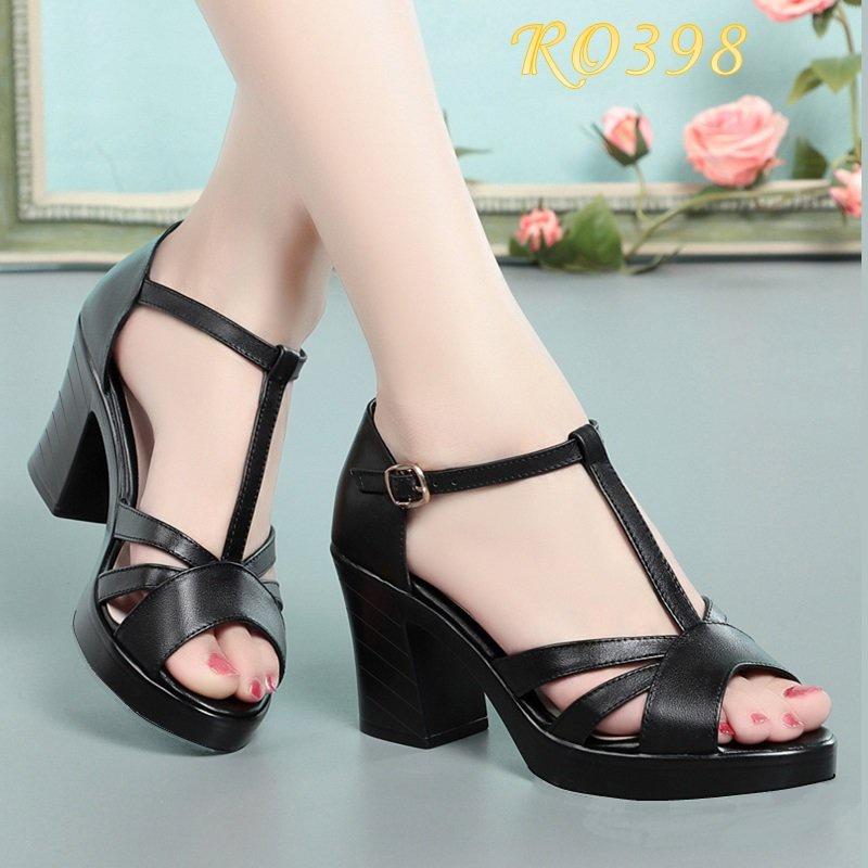 Giày sandal nữ cao gót 6 phân hàng hiệu rosata hai màu đen kem ro398 - HÀNG VIỆT NAM CHẤT LƯỢNG QUỐC TẾ