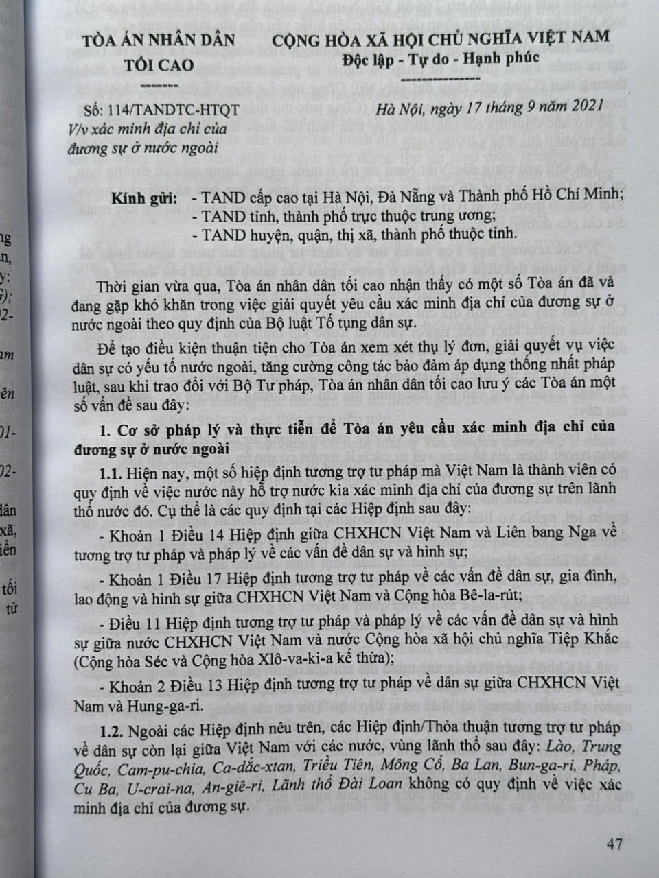 Sách Tổng Hợp Công Văn Của Tòa Án Nhân Dân Tối Cao Hướng Dẫn Nghiệp Vụ và Giải Đáp Thắc Mắc Trong Lĩnh Vực Dân Sự, Tố Tụng Dân Sự - V2287T