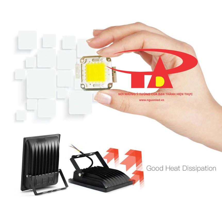Đèn Pha Led 10W, đủ watt, siêu sáng, ánh sáng trắng, chiếu rộng, chiếu xa, vỏ dày.