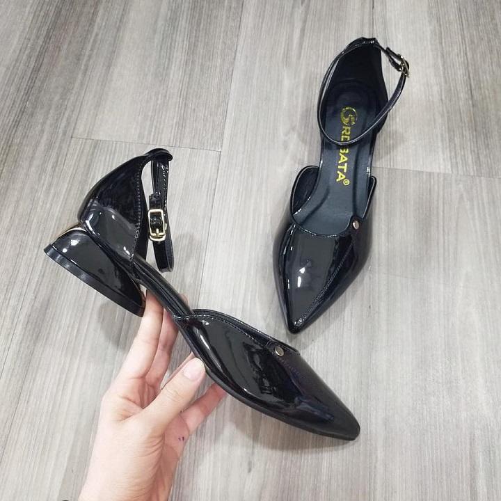 Giày sandal nữ cao gót 2 phân hàng hiệu rosata màu đen công sở ro365