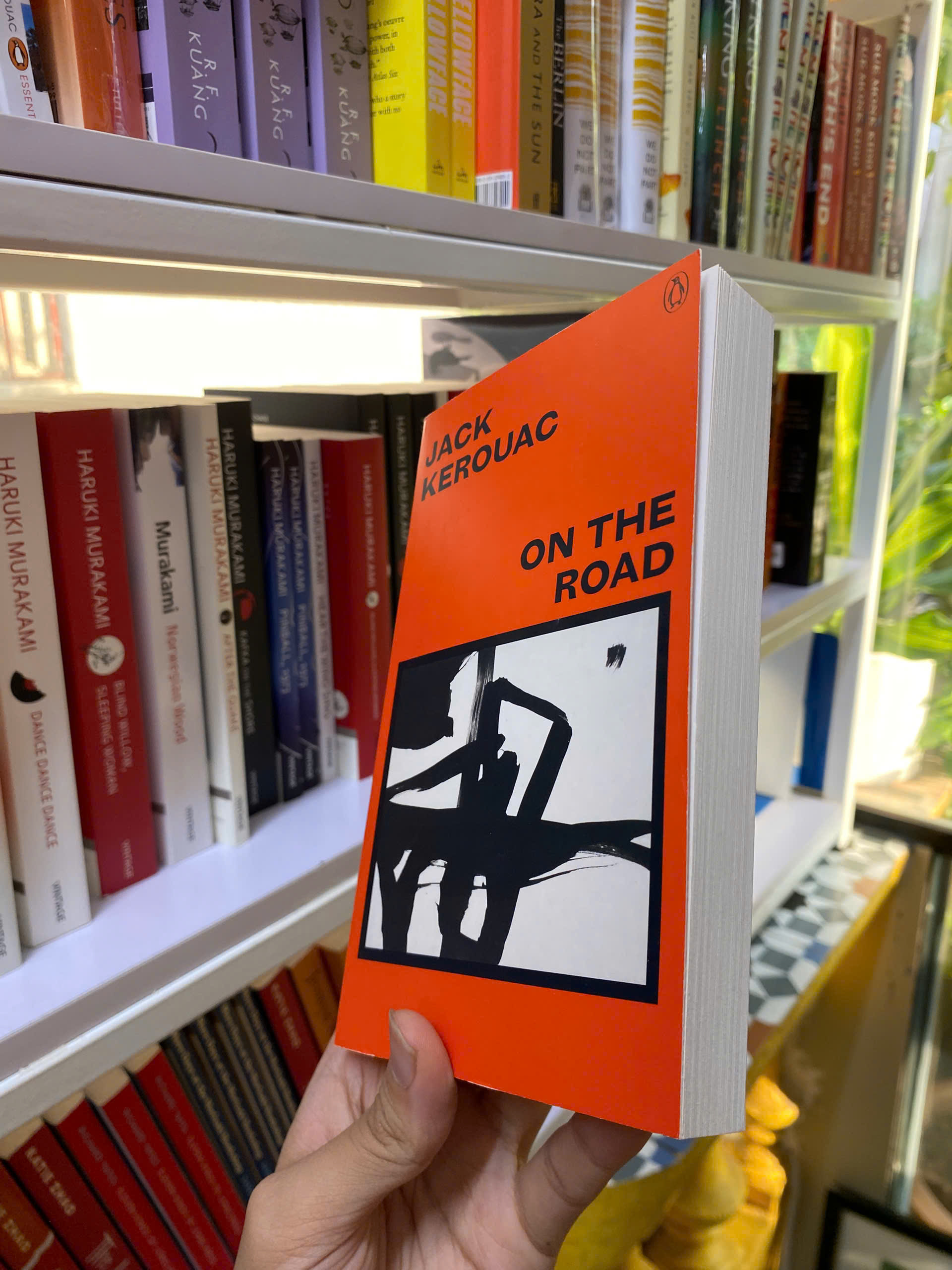 Sách - On the Road by Jack Kerouac | Classics Fiction /  Travel Literature / Ngoại văn Nhập khẩu