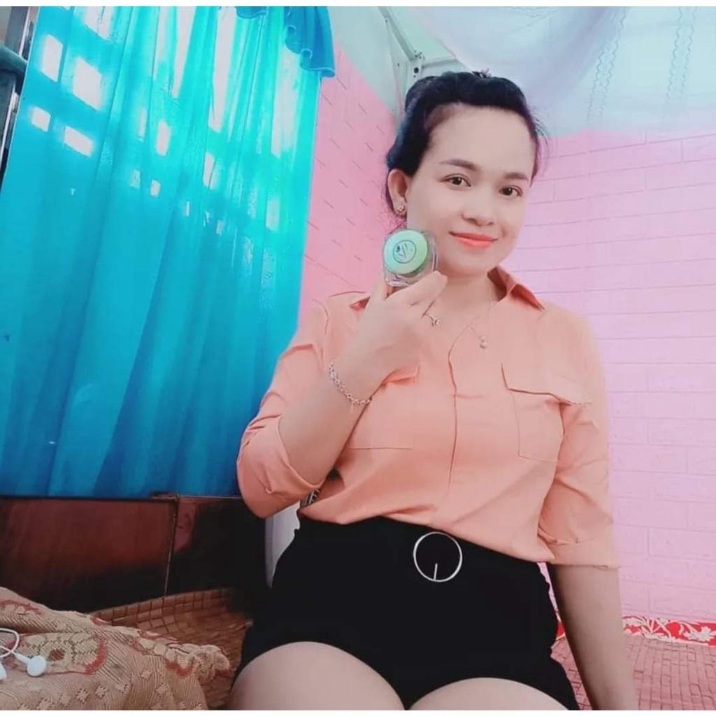 Áo sơ mi nữ thời trang công sở SURI dài tay, áo thiết kế rất tinh tế với 2 chiếc túi trước ngực.