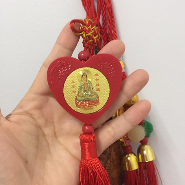 Chuỗi phật hình trái tim đỏ treo xe