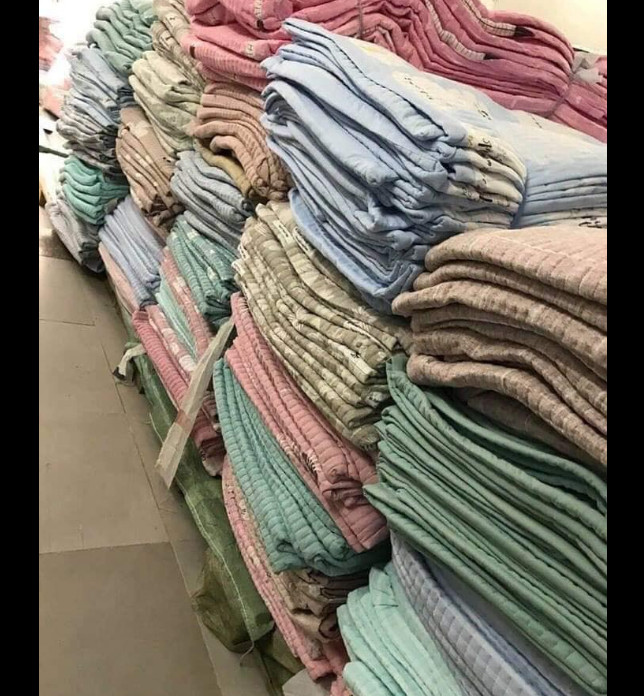 Chăn đũi hè chần bông cotton cao cấp,màu sác hoa văn sang trọng,giao màu ngẫu nhiên