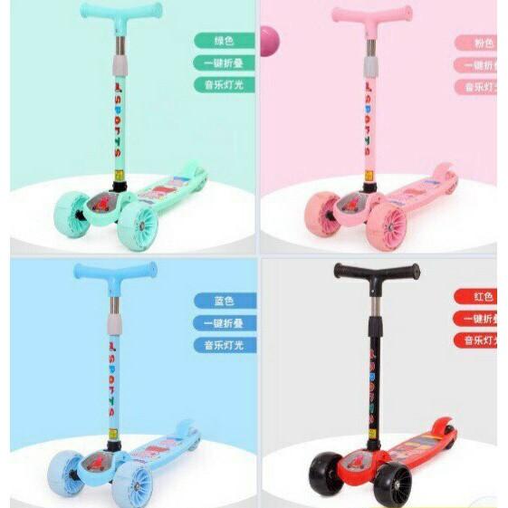 Xe trượt scooter nhựa, bánh phát sáng to, HDC128 (Chiếc) - SP353358