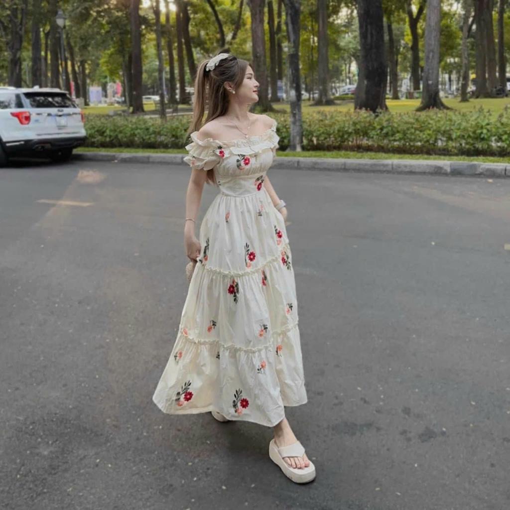 Đầm midi lụa trễ vai hoạ tiết hoa nhúng bèo duyên dáng