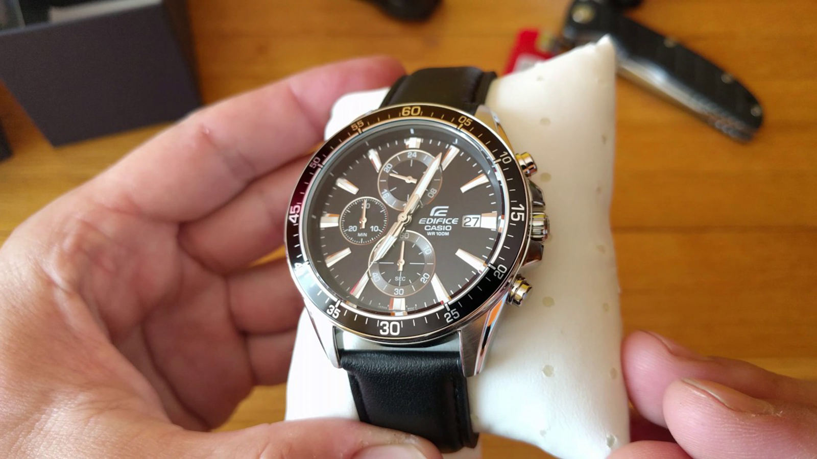 Đồng hồ nam dây da Casio EDIFICE EFR-546L-1AVUDF