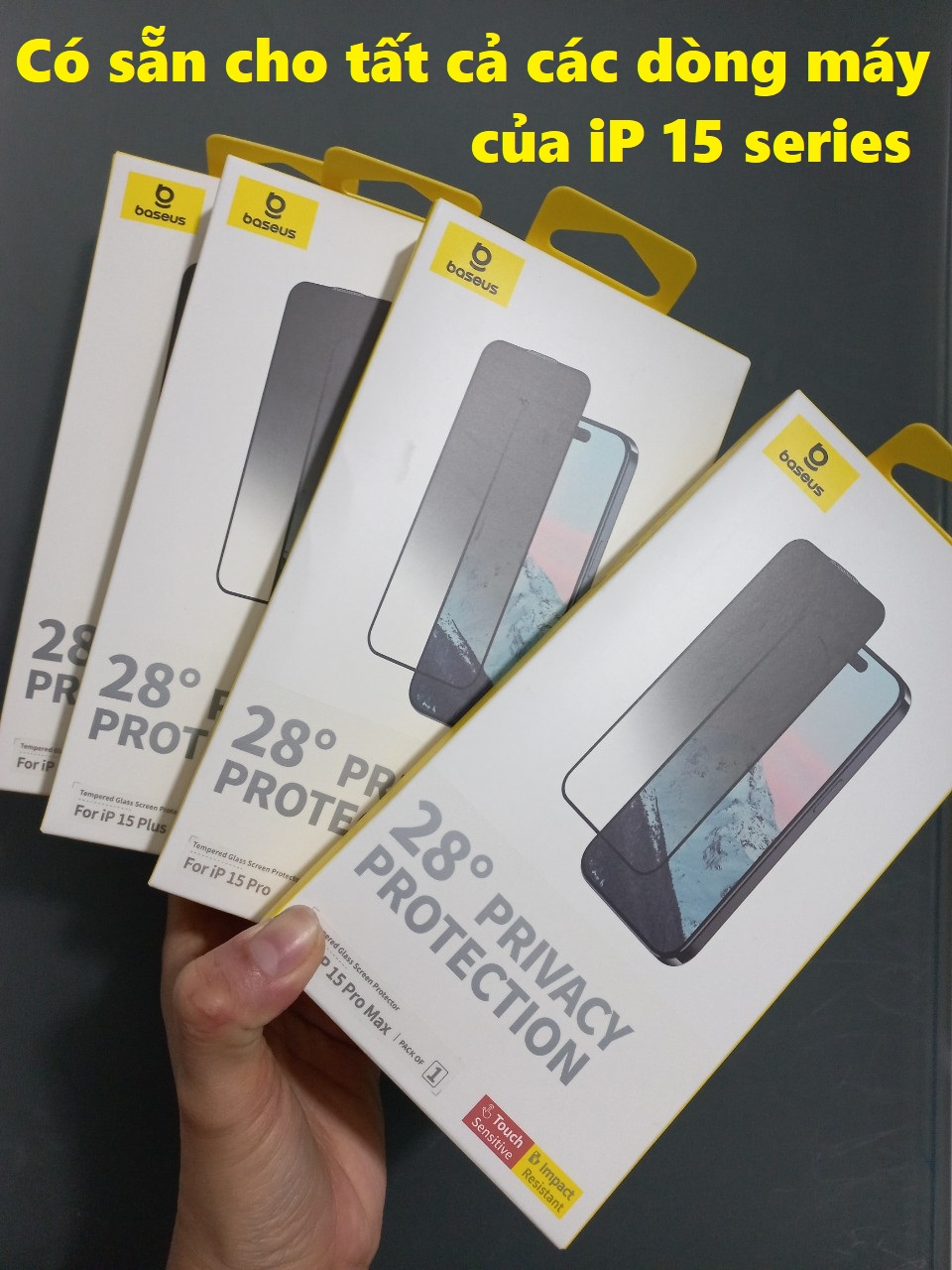 Kính cường lực chống nhìn trộm full màn cho iP 15 Series Baseus 28° Privacy Protection tempered Glass _ Hàng chính hãng