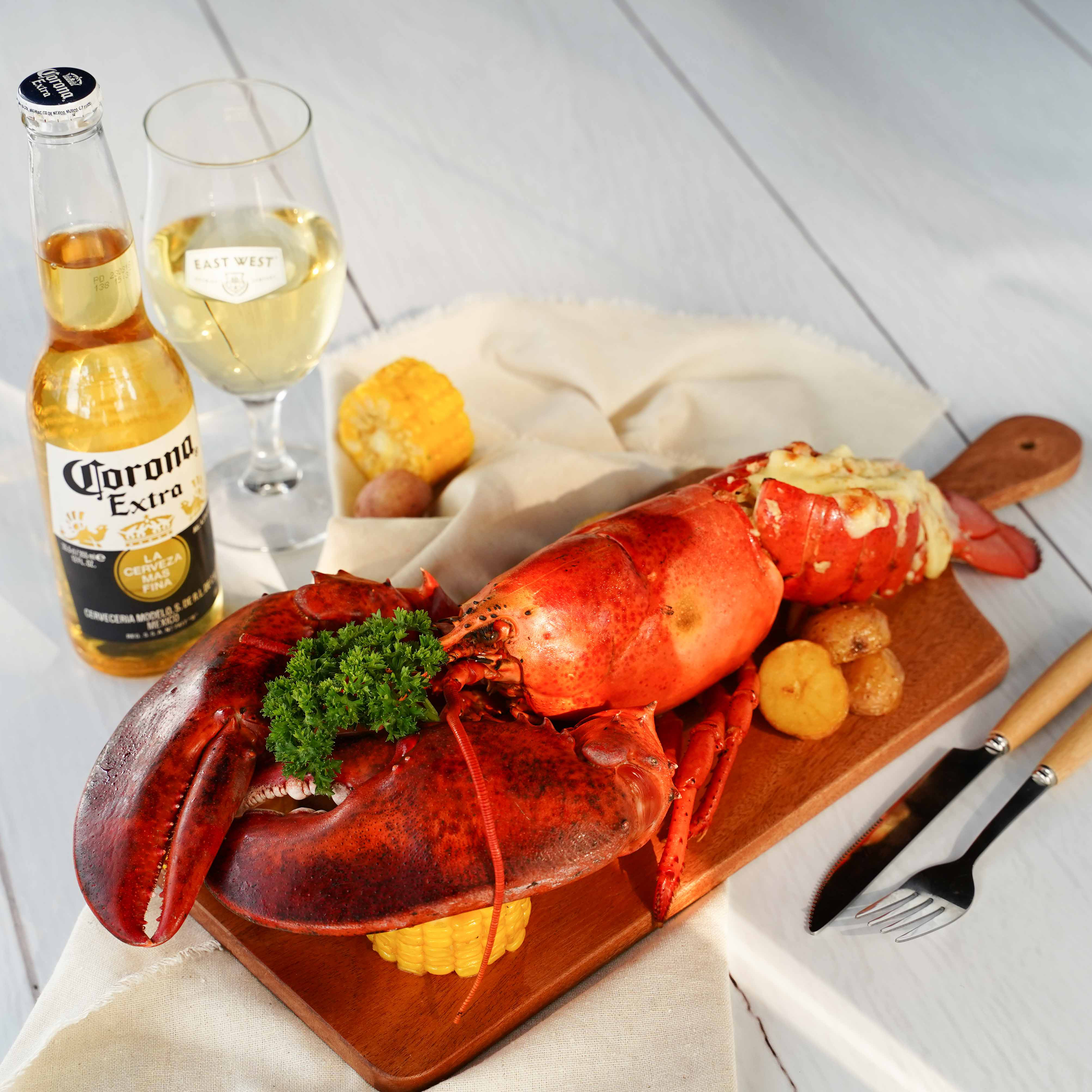 Lobster Bay - Voucher 1 Con Tôm Hùm Alaska Sống 500g Chế Biến 1 Trong 20 Món Tuỳ Chọn