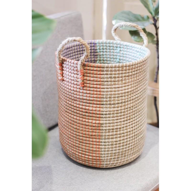 Giỏ cói lục bình tay cầm bốn màu . Giỏ tay cầm Handmade đựng đồ