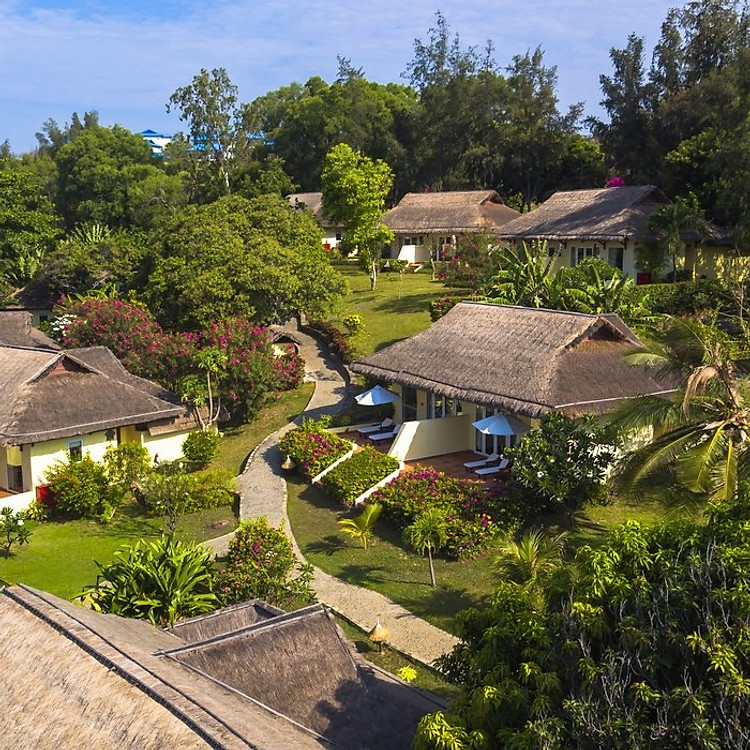 Victoria Phan Thiết Beach Resort & Spa 4* - Buffet Sáng, 02 Hồ Bơi Lớn, Bãi Biển Riêng, Trung Tâm Mũi Né