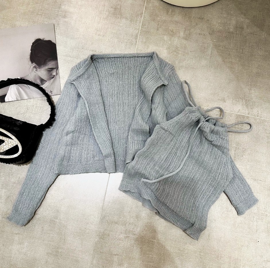 SET ÁO LEN CROPTOP DÂY CỔ YẾM TRƠN PASTEL + ÁO KHOÁC CARDIGAN LỬNG TAY DÀI DẠO PHỐ ĐI CHƠI ĐI BIỂN ĐI TIỆC