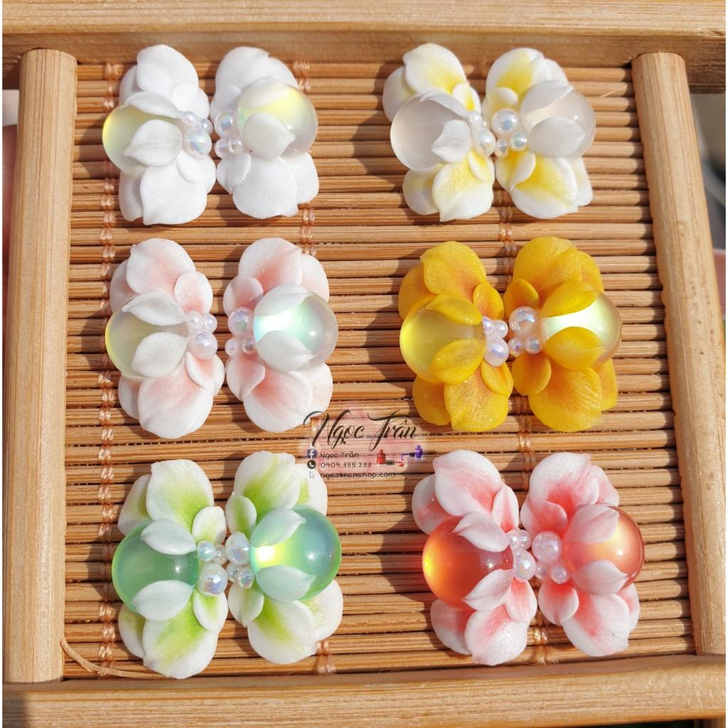 Hoa nửa ôm đá mắt mèo - Hoa bột đính móng 12HA