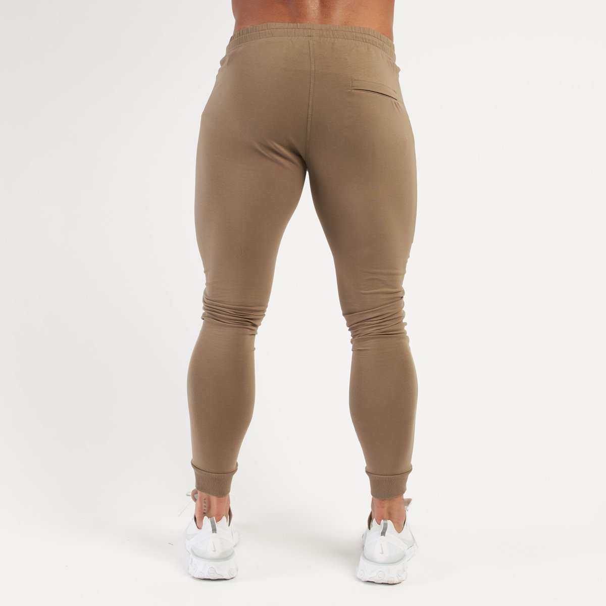 Quần dài jogger nam Vanquish form ôm sát tôn trọn body