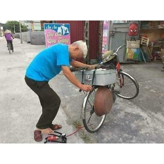 Bơm đạp chân ô tô xe máy