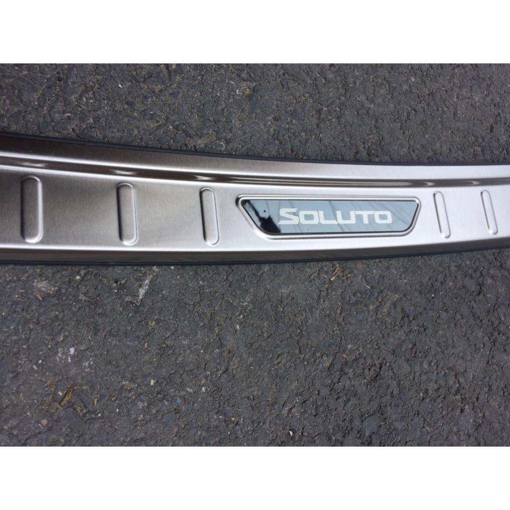 Chống trầy cốp trong, ngoài xe Kia Soluto 2018-2023 inox cao cấp sáng bóng